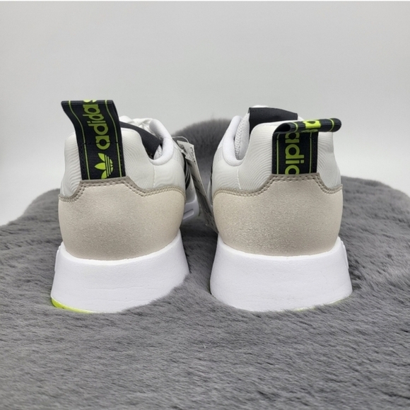 New Adidas Multix White Black Solar Yellow Men's Running Shoes Size 11.5 - Picture 7 of 7